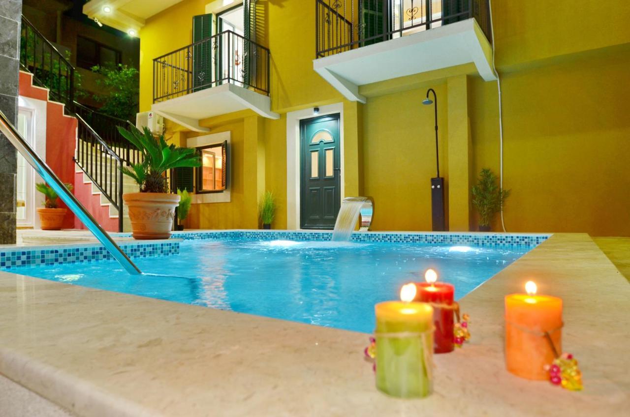 Apartments Lux S Тиват Экстерьер фото