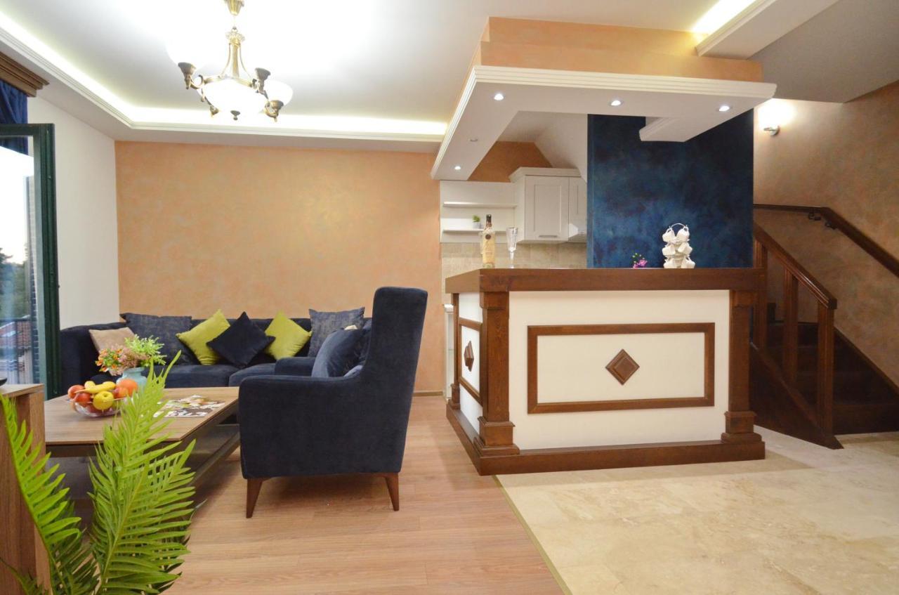 Apartments Lux S Тиват Экстерьер фото